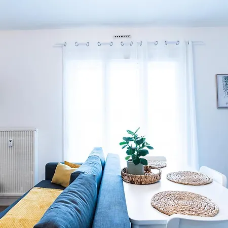 Apartmán Le Coquet - Balcon - Proche Gare - Parking Bourg-en-Bresse